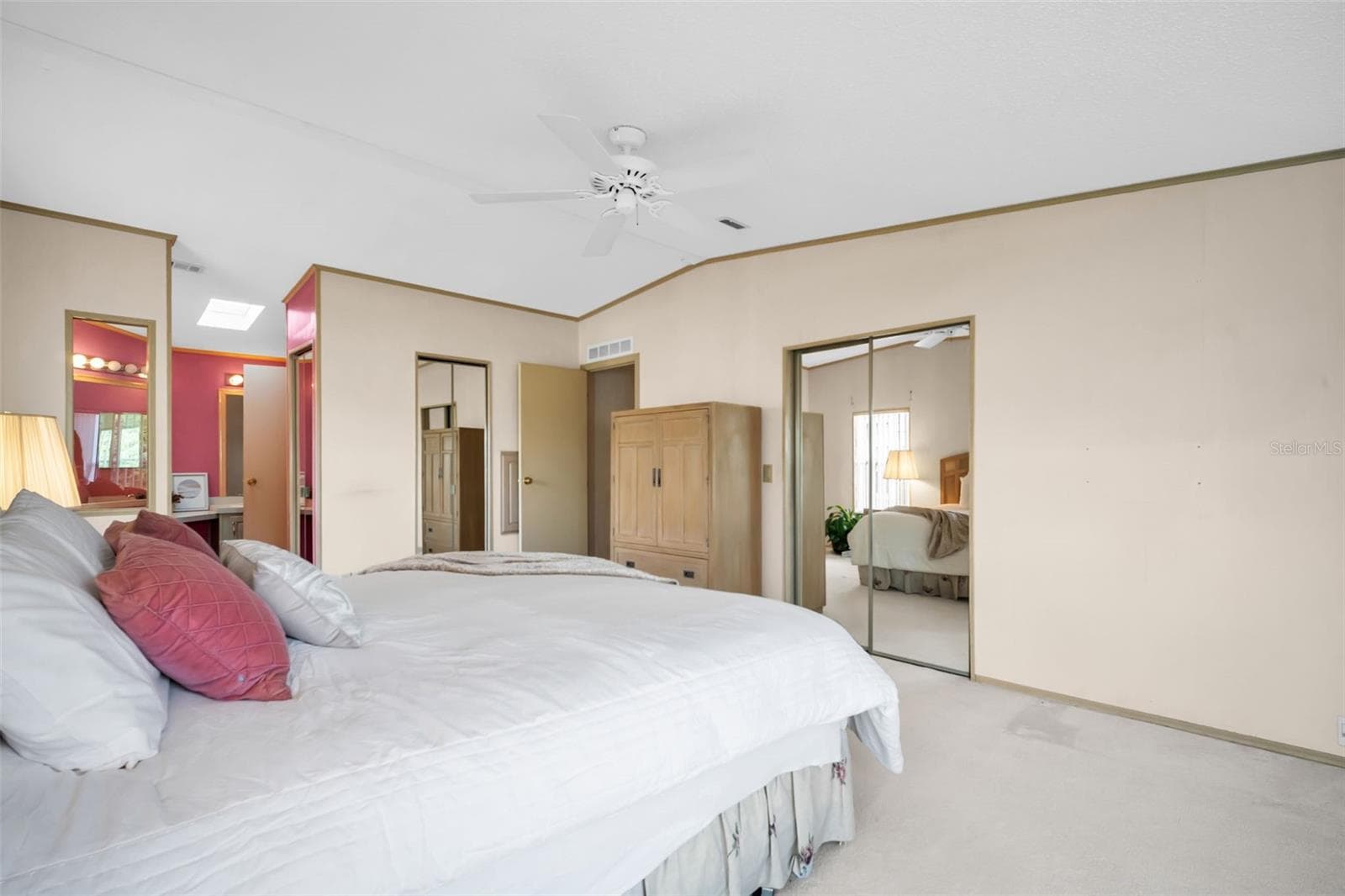 Primary Bedroom / 2 closets (walk in and wall closet) - 428 PELICAN DR S, OLDSMAR