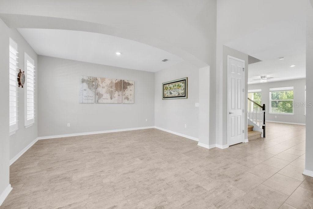 Single Family Residence at 5412 CAMBERWELL LN, RIVERVIEW, photo 11 of 70