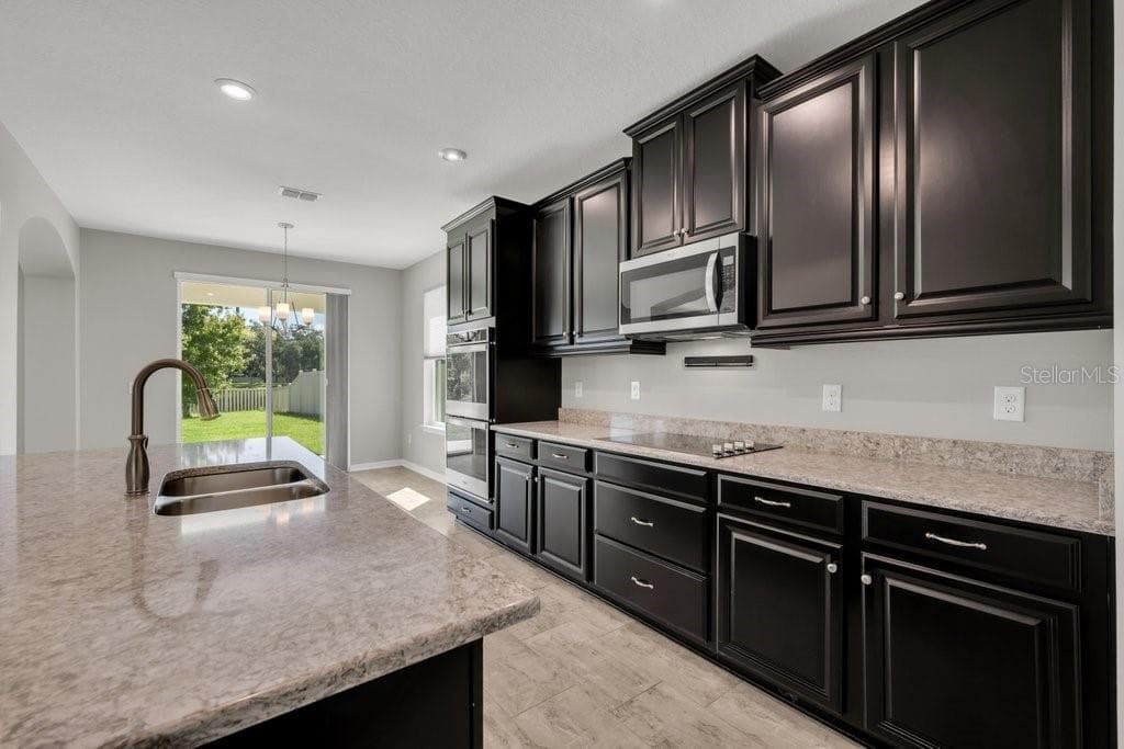 Single Family Residence at 5412 CAMBERWELL LN, RIVERVIEW, photo 17 of 70