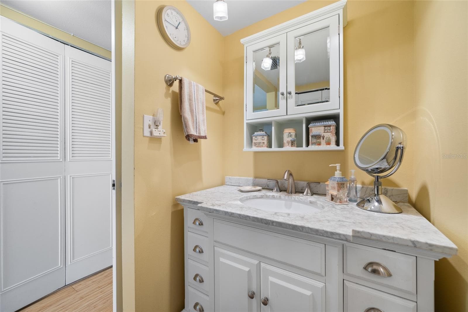 Condominium at 285 107 AVE #306, TREASURE ISLAND, photo 24 of 36
