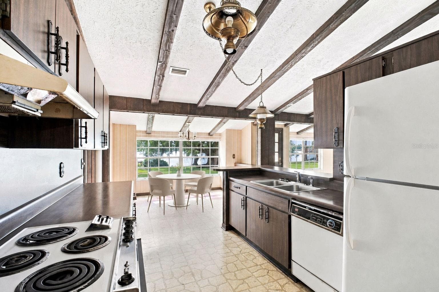 Single Family Residence at 15301 LAKE MAURINE DR, ODESSA, photo 27 of 60