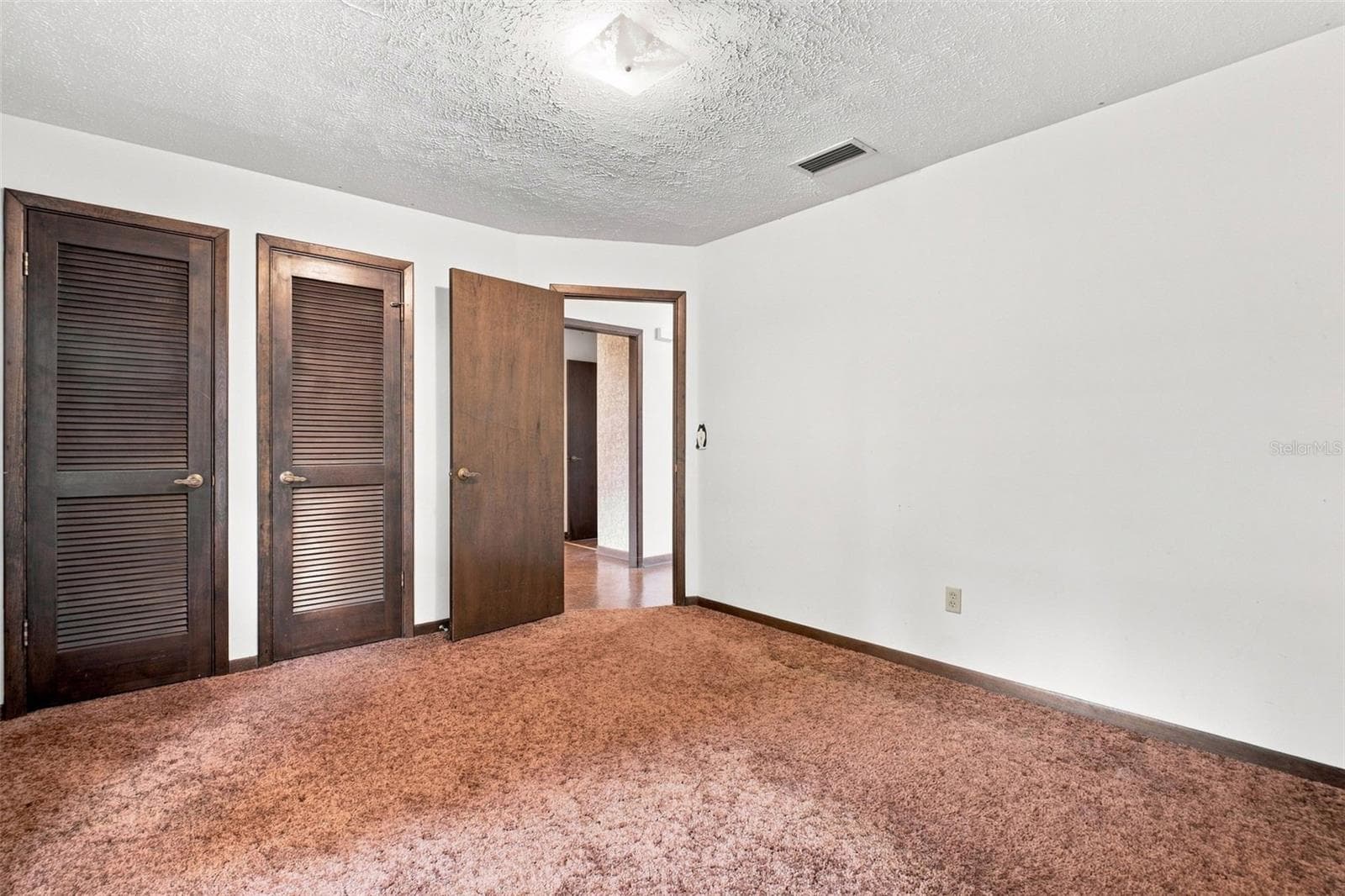 Single Family Residence at 15301 LAKE MAURINE DR, ODESSA, photo 32 of 60