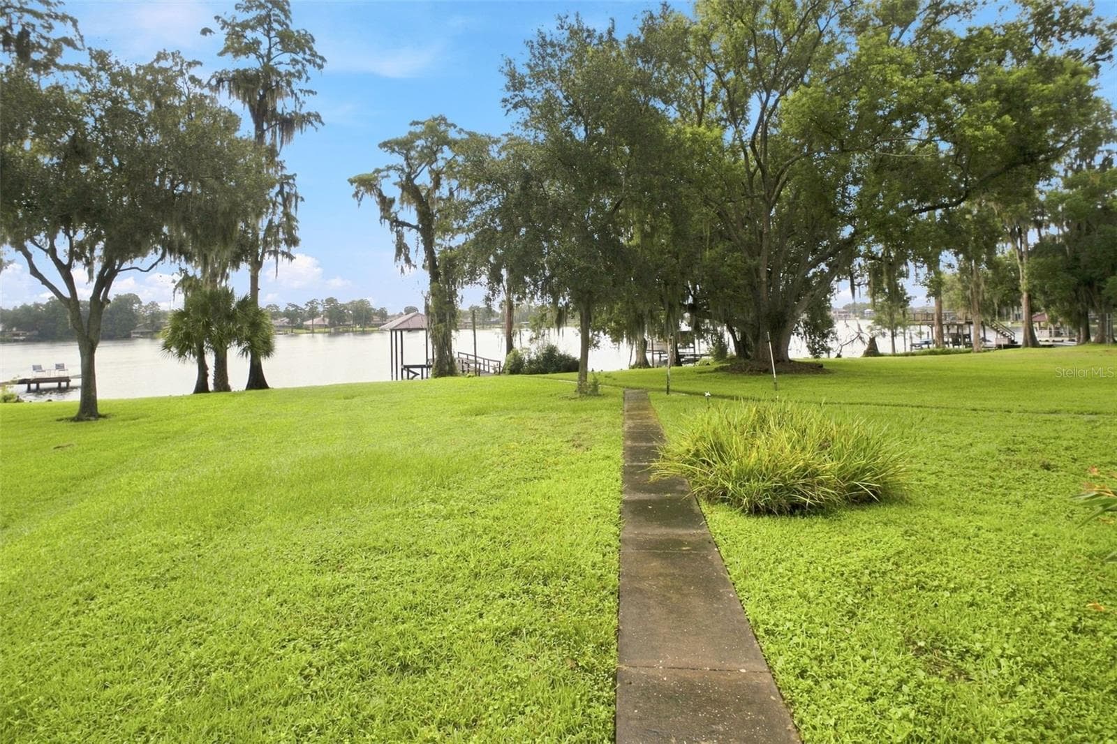 Single Family Residence at 15301 LAKE MAURINE DR, ODESSA, photo 47 of 60