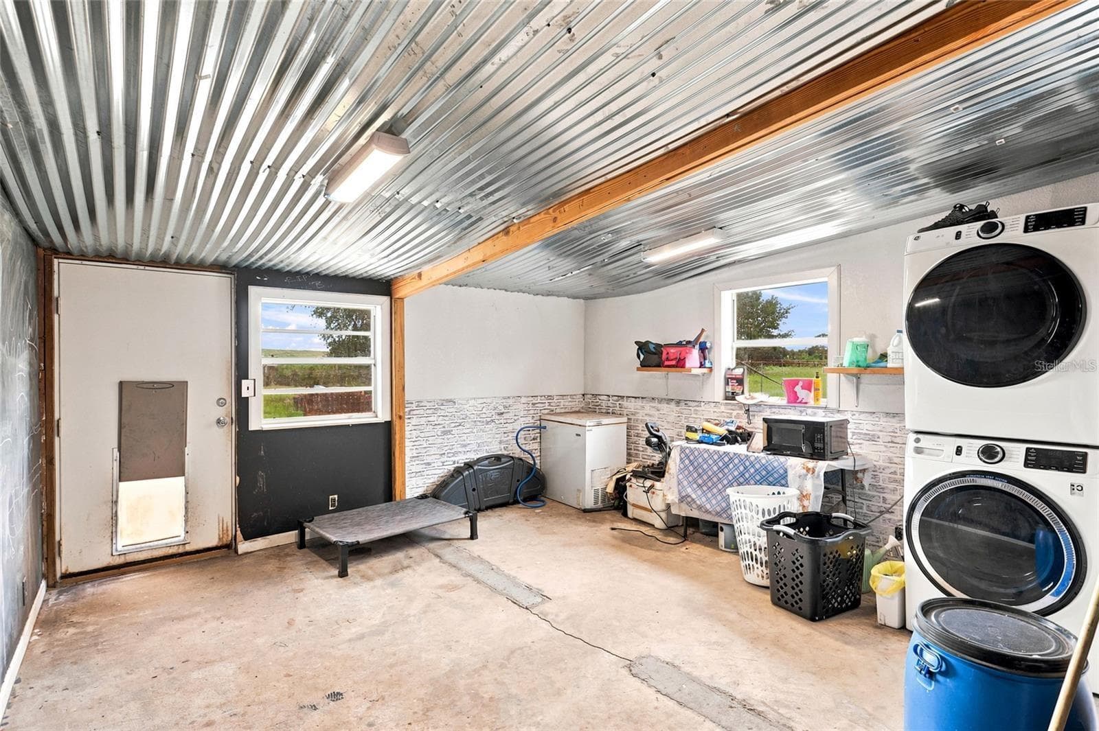 Oversized Laundry Room - 1518 DICKENS RD, LAKE WALES