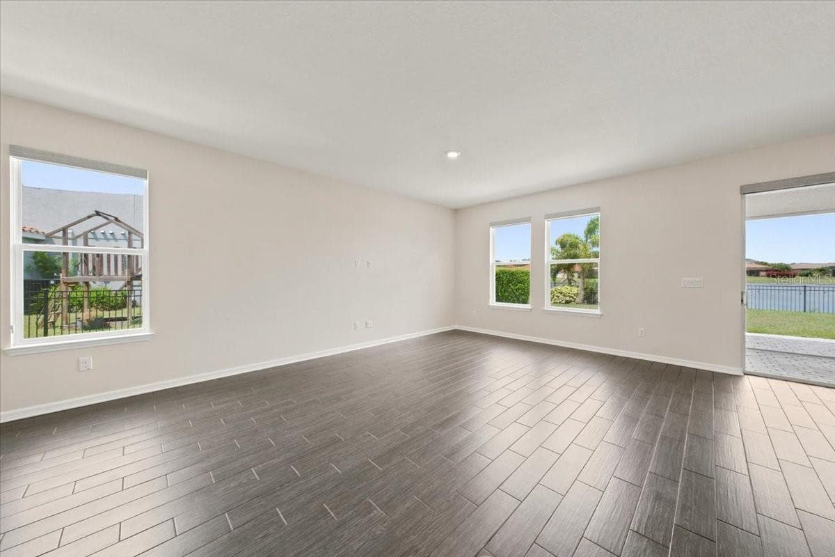 Single Family Residence at 13240 SAW PALM CRK, BRADENTON, photo 14 of 45