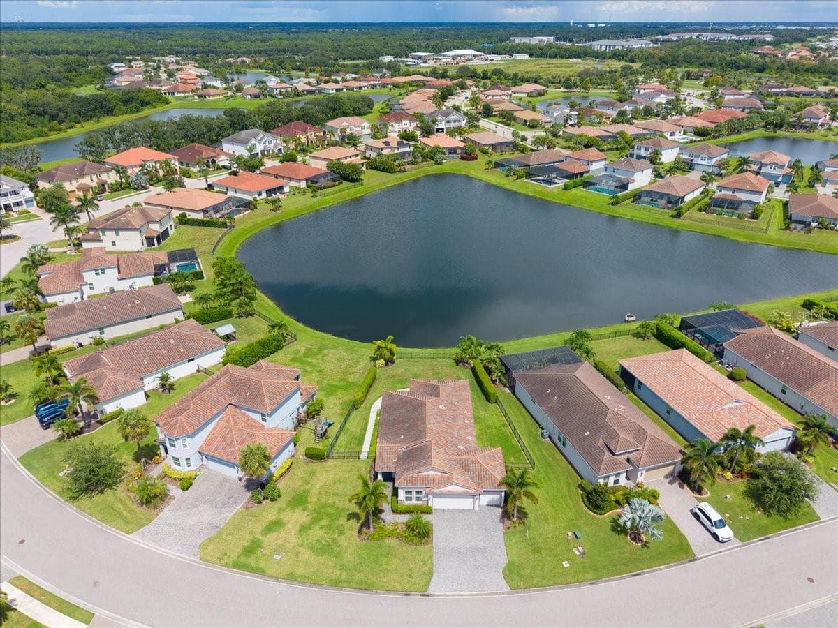 Single Family Residence at 13240 SAW PALM CRK, BRADENTON, photo 44 of 45