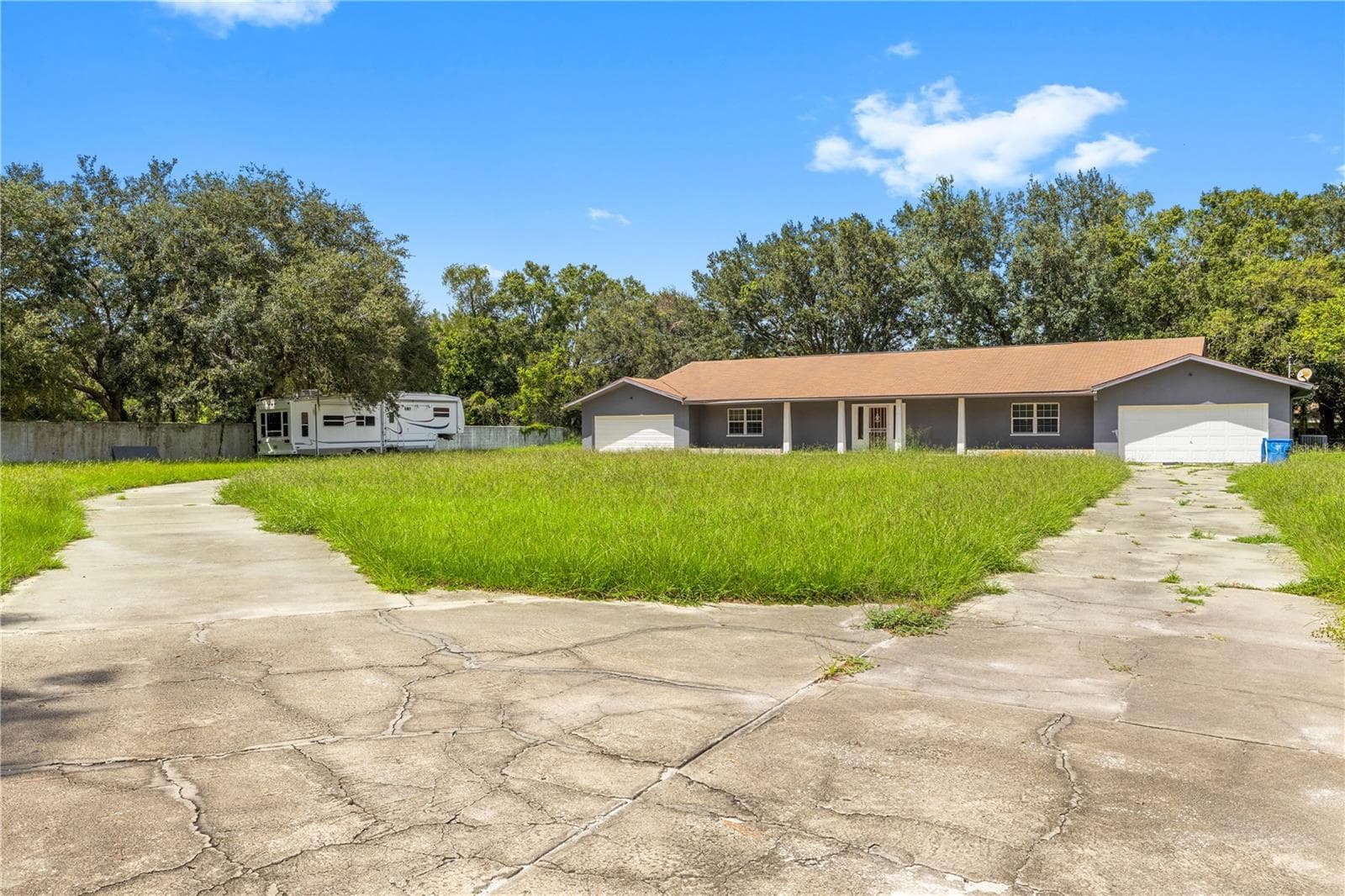 Single Family Residence at 4803 EHRLICH RD #B, TAMPA, photo 4 of 59