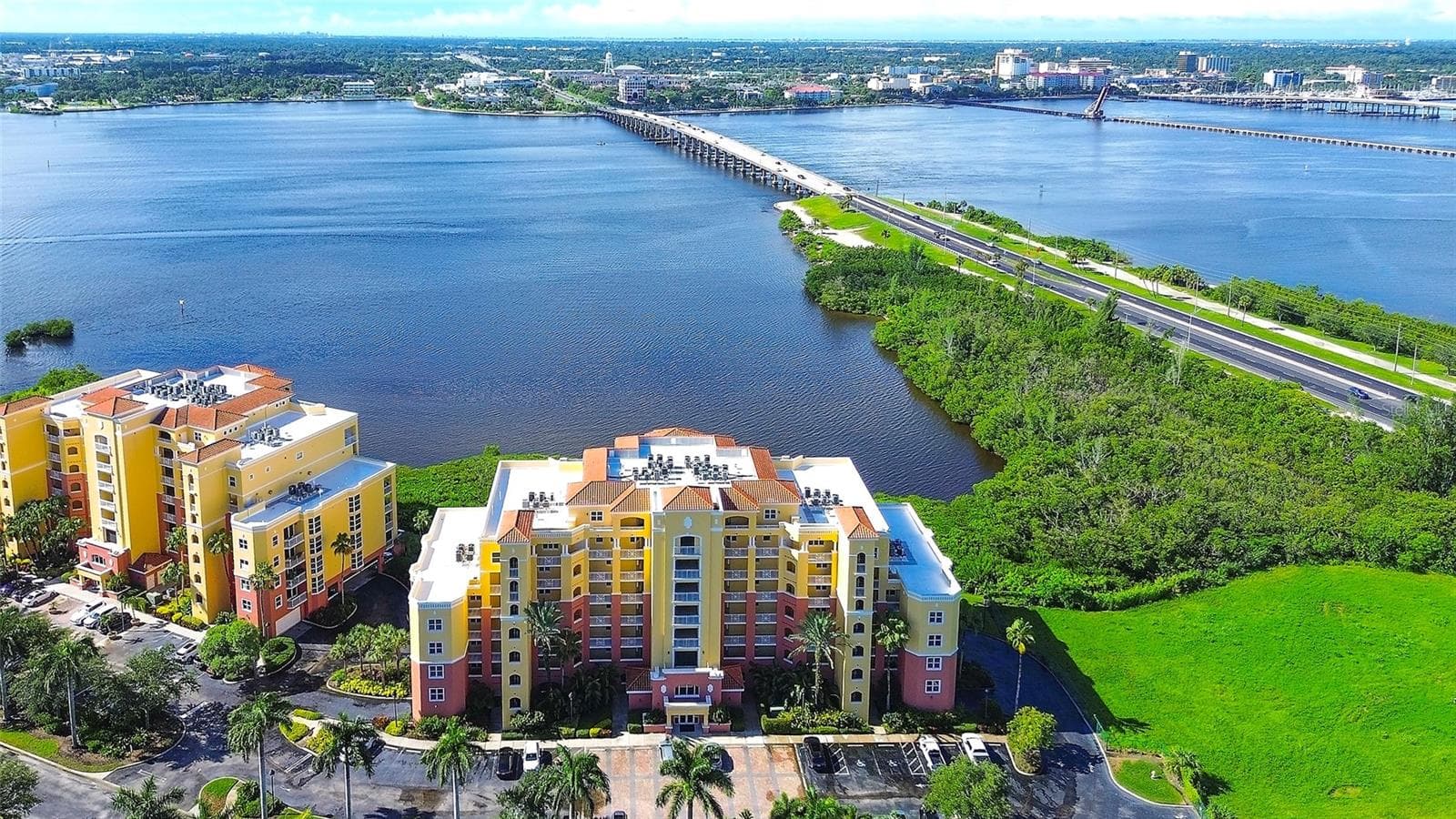 Condominium at 611 RIVIERA DUNES WAY #308, PALMETTO, photo 31 of 52