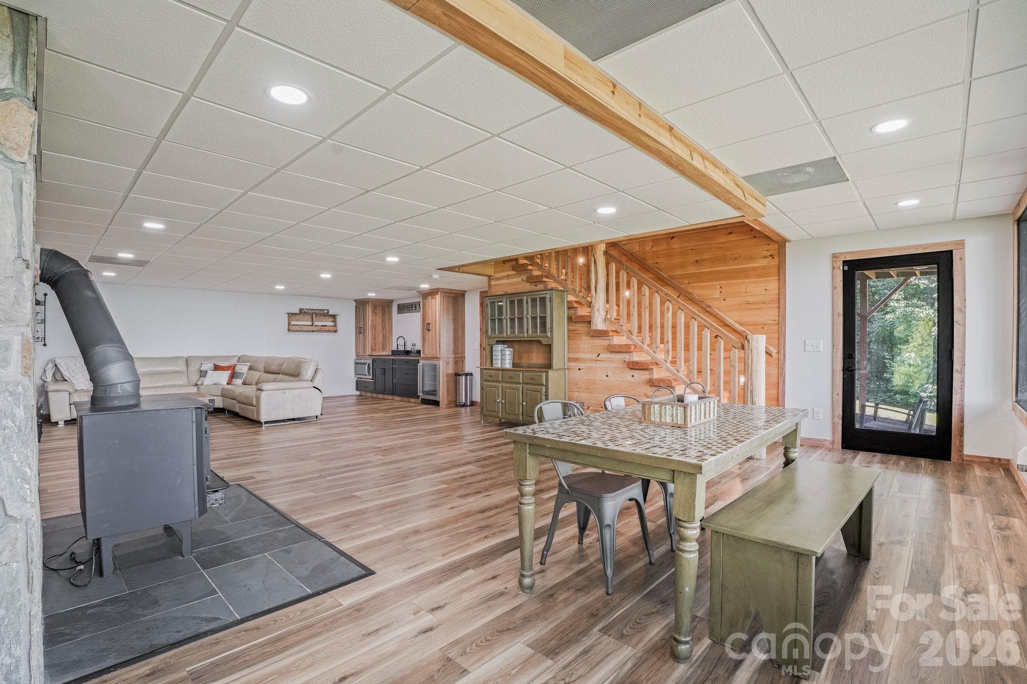 Single Family Residence at 84 Mountain Top Drive, Marion, photo 29 of 48
