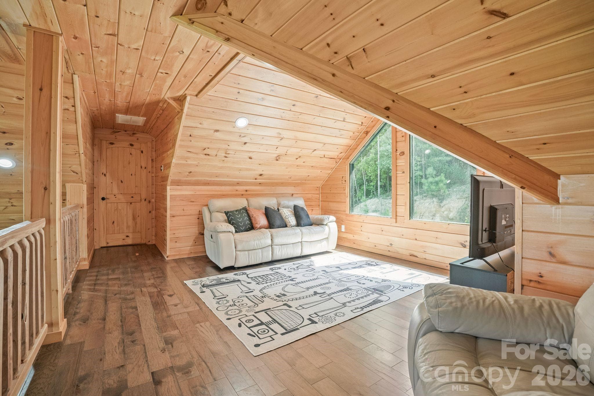 Single Family Residence at 84 Mountain Top Drive, Marion, photo 38 of 48