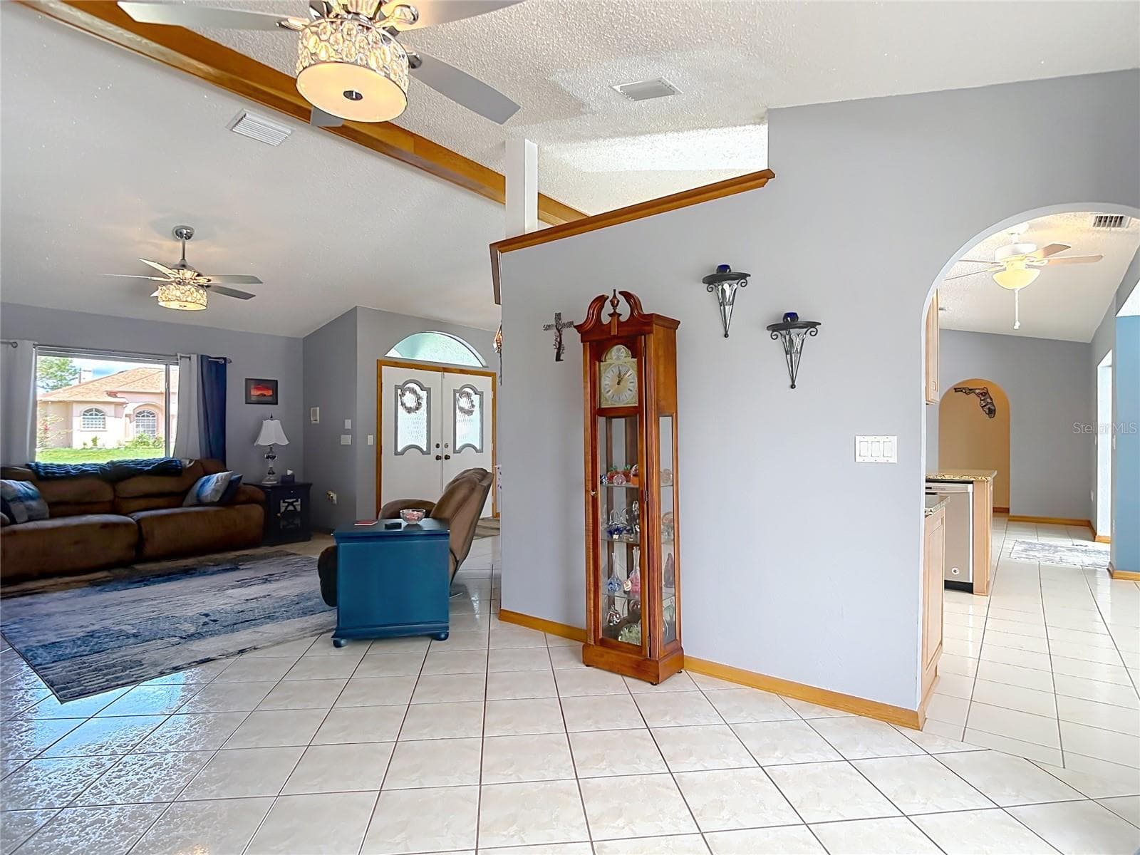 Single Family Residence at 8108 SHORECREST CT, SPRING HILL, photo 12 of 73