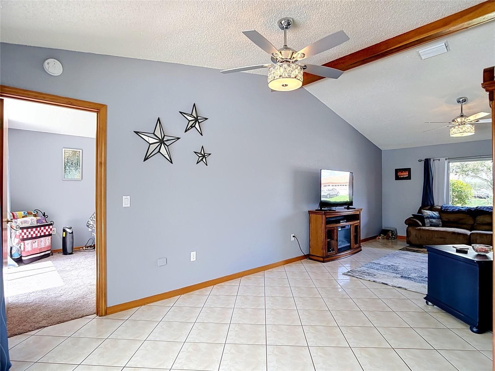 Single Family Residence at 8108 SHORECREST CT, SPRING HILL, photo 13 of 73