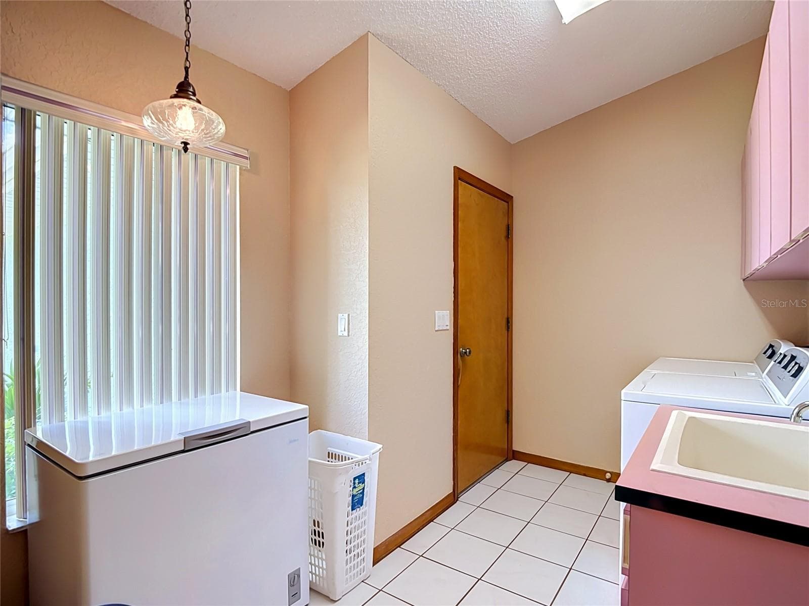 Single Family Residence at 8108 SHORECREST CT, SPRING HILL, photo 50 of 73