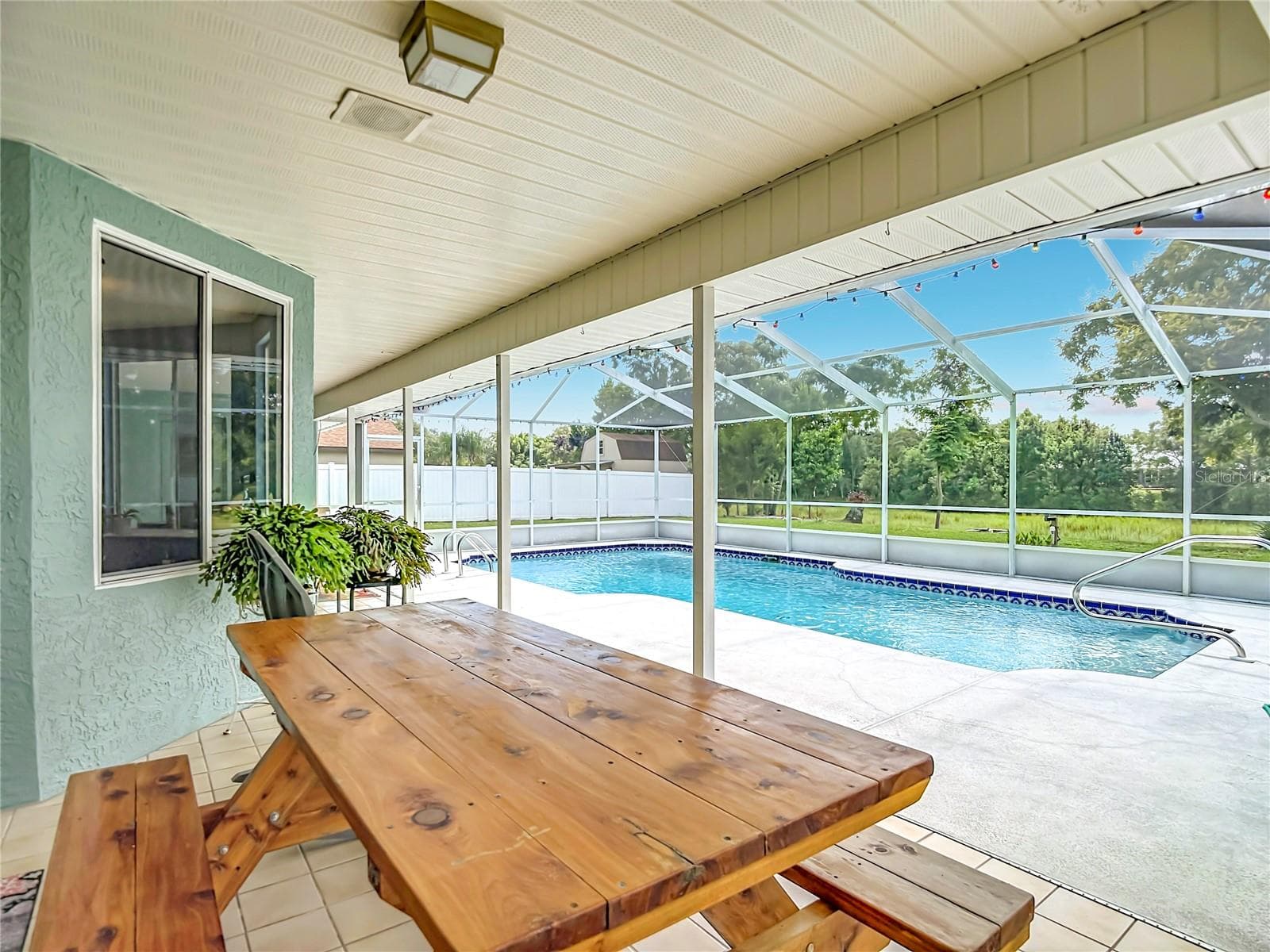 Single Family Residence at 8108 SHORECREST CT, SPRING HILL, photo 57 of 73