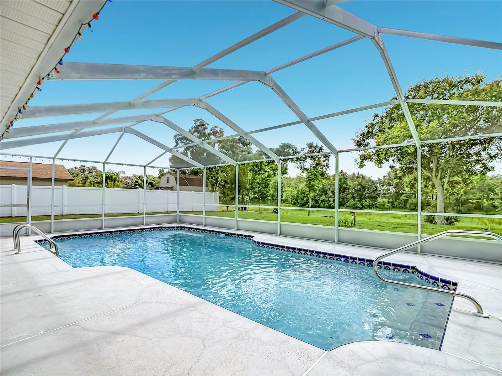 Single Family Residence at 8108 SHORECREST CT, SPRING HILL, photo 60 of 73