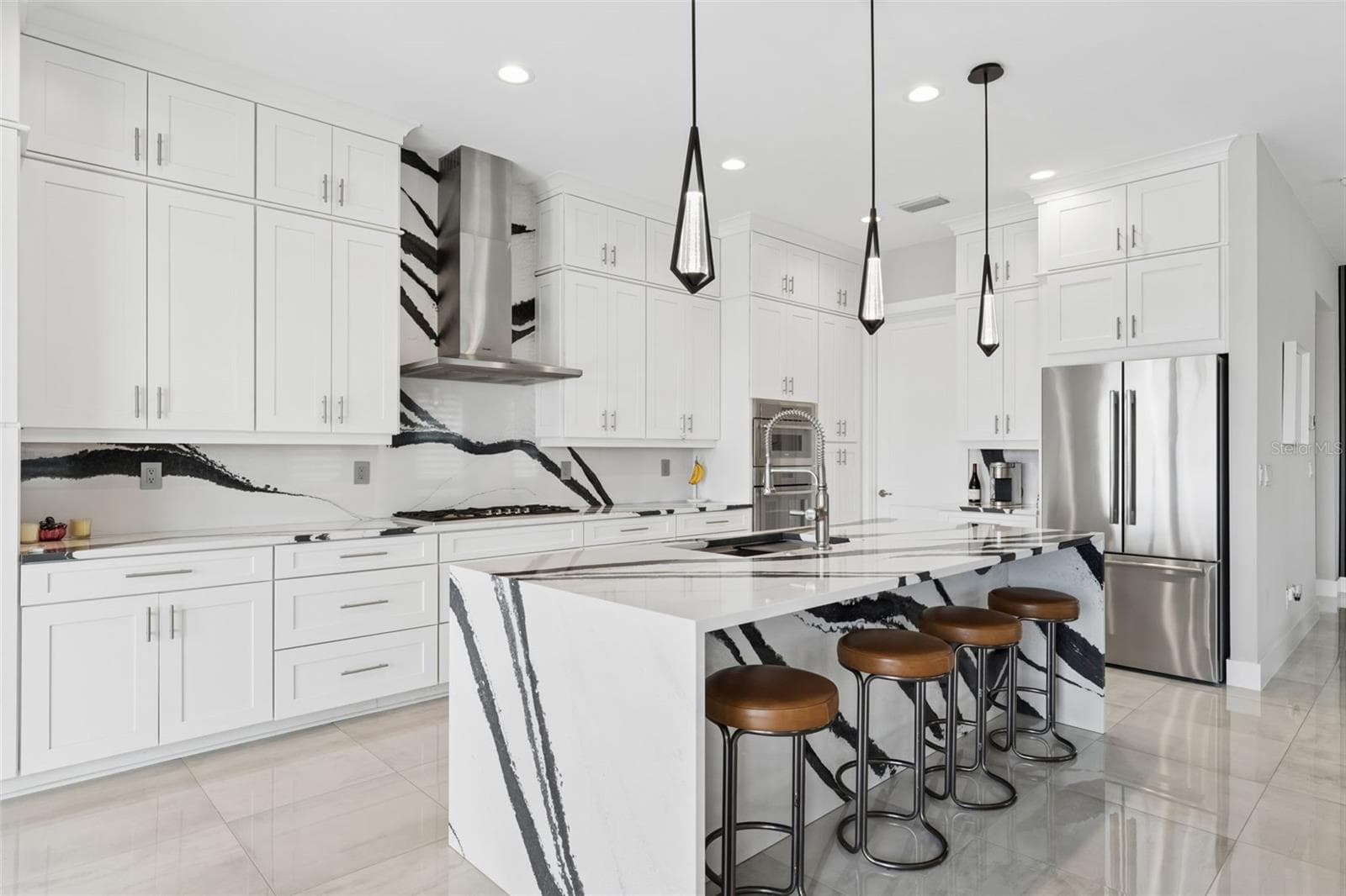 Single Family Residence at 16020 TRIVOLI CIR, MONTVERDE, photo 17 of 61