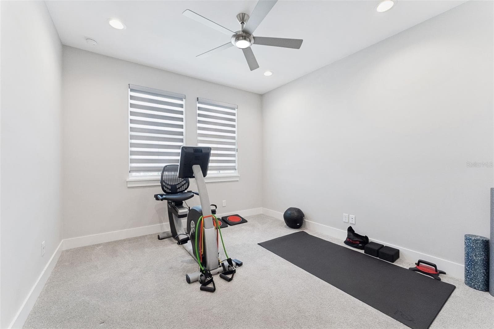 Single Family Residence at 16020 TRIVOLI CIR, MONTVERDE, photo 22 of 61