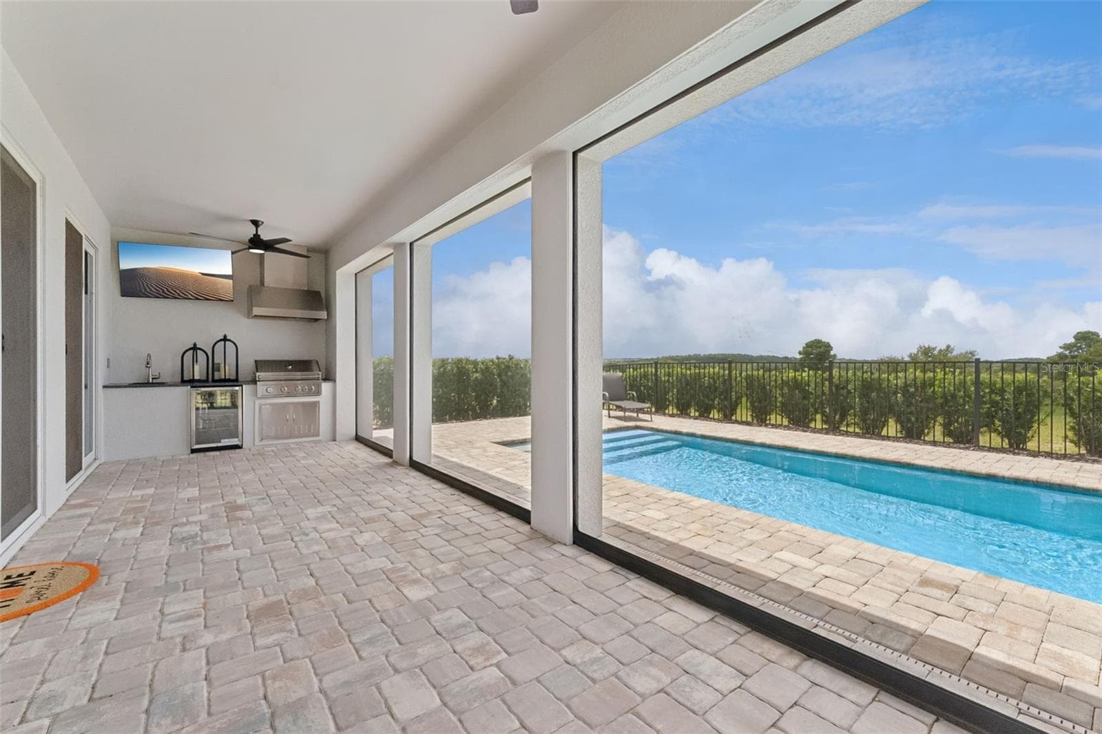 Single Family Residence at 16020 TRIVOLI CIR, MONTVERDE, photo 42 of 61