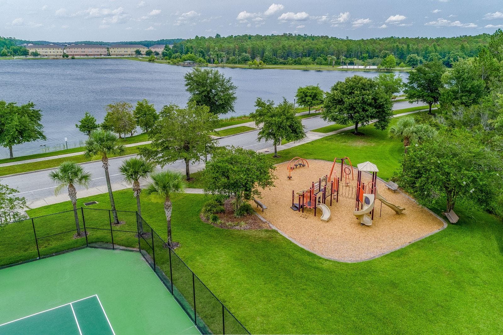 East Lake Park. - 10411 KRISTEN PARK DR, ORLANDO