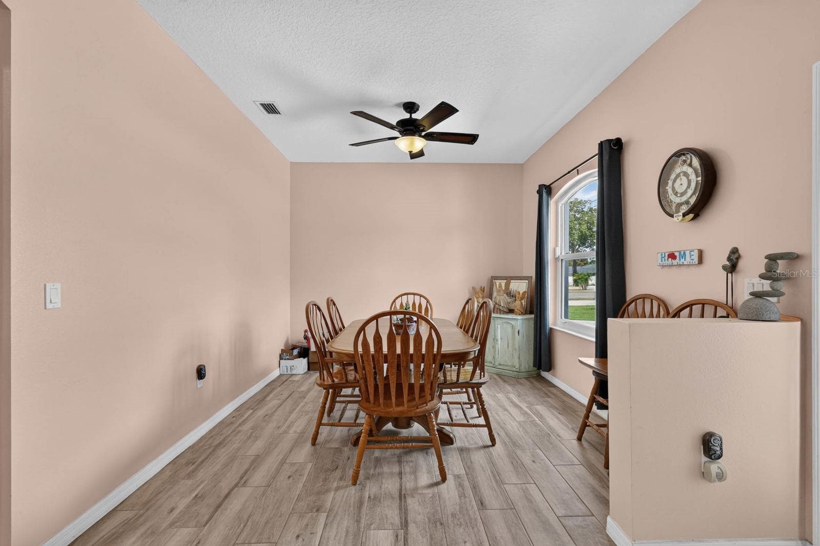 Single Family Residence at 20 ROYAL PALM LN, PALM COAST, photo 8 of 47
