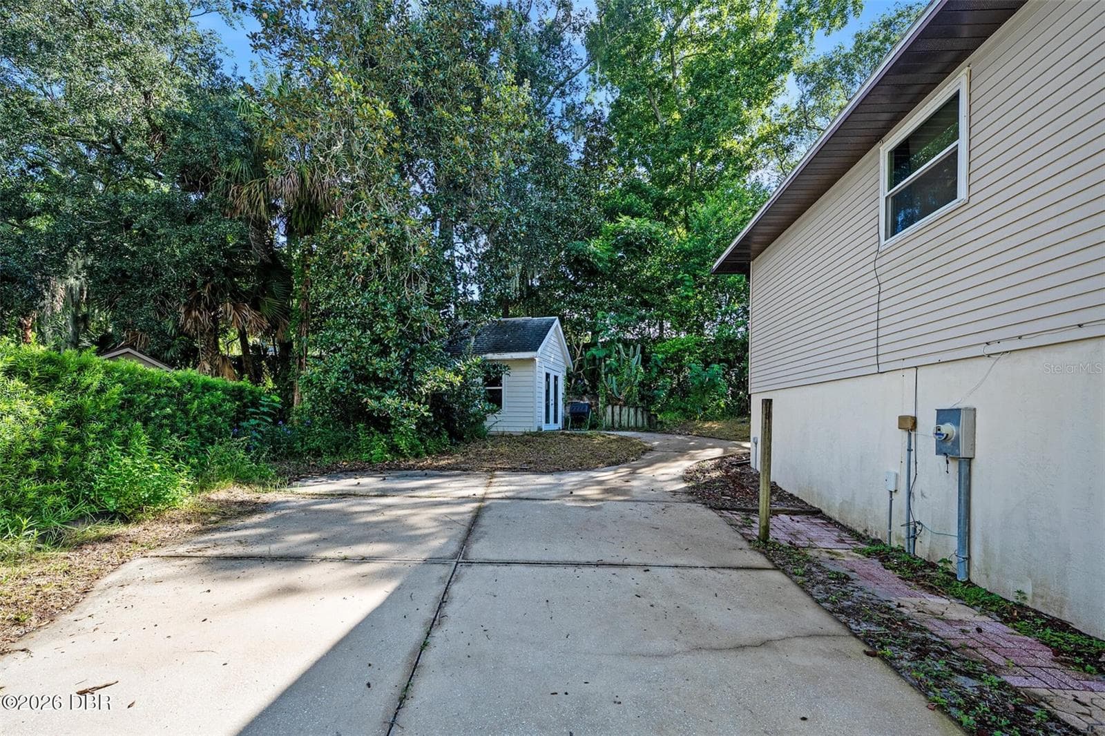 Single Family Residence at 7 WATERFRONT CT, ORMOND BEACH, photo 4 of 52