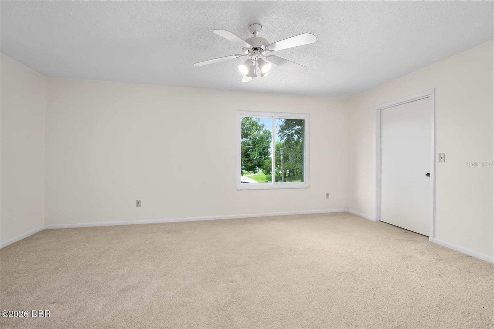 Single Family Residence at 7 WATERFRONT CT, ORMOND BEACH, photo 25 of 52