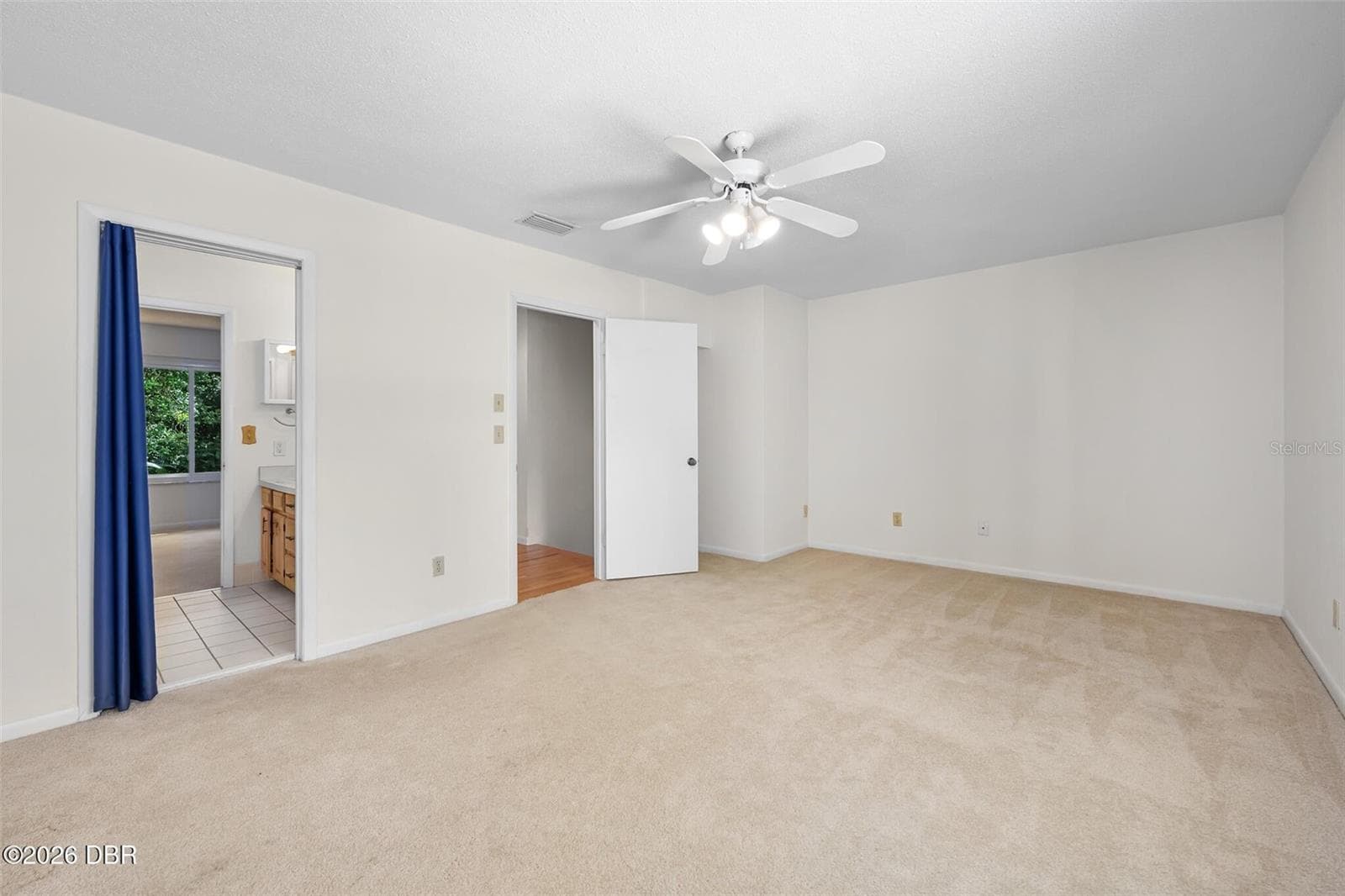 Single Family Residence at 7 WATERFRONT CT, ORMOND BEACH, photo 28 of 52