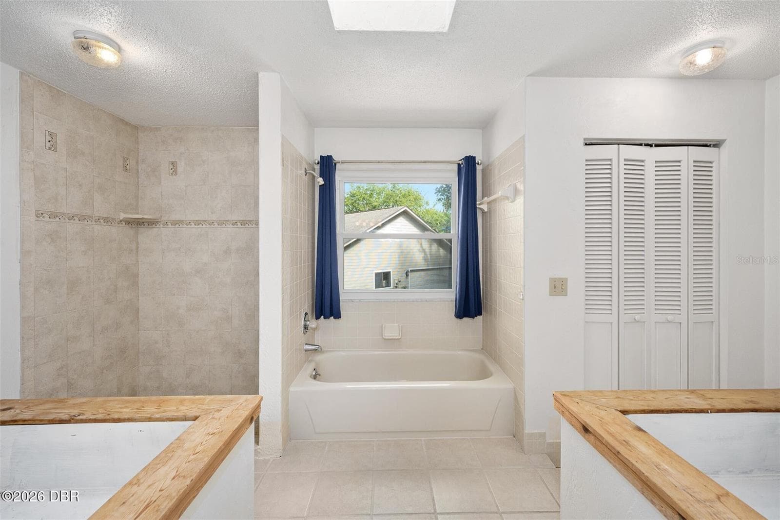 Single Family Residence at 7 WATERFRONT CT, ORMOND BEACH, photo 30 of 52