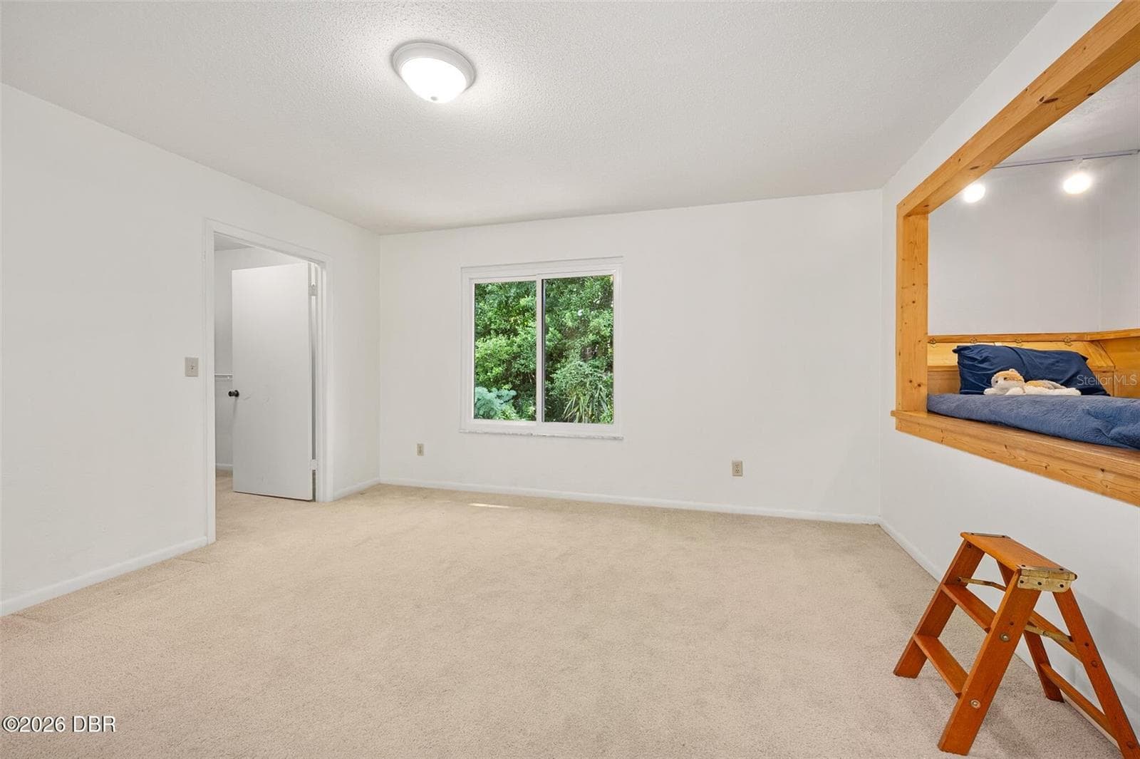 Single Family Residence at 7 WATERFRONT CT, ORMOND BEACH, photo 35 of 52
