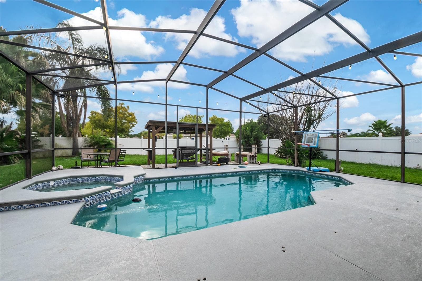 Single Family Residence at 638 BAYPORT DR, KISSIMMEE, photo 15 of 20