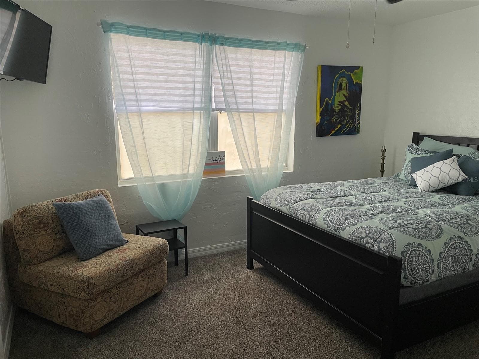 interior main house, sample bedroom - 717 DARTMOOR ST N, ST PETERSBURG