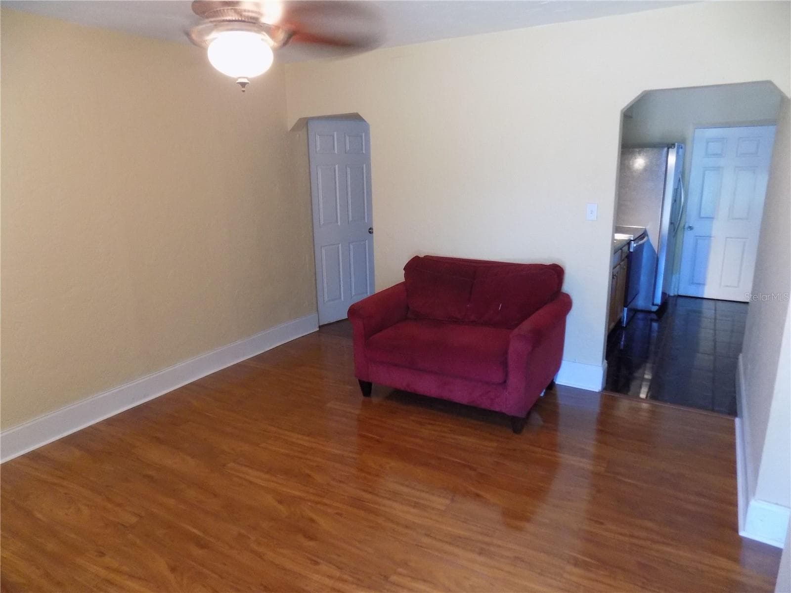 Living Room - 2133 43RD AVE N, ST PETERSBURG