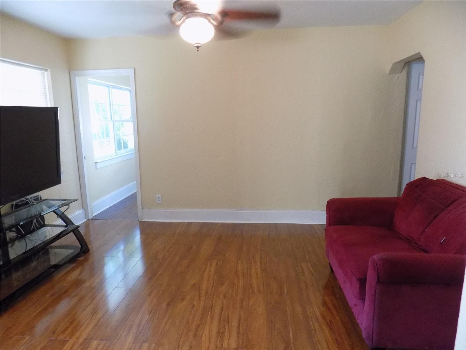 Single Family Residence at 2133 43RD AVE N, ST PETERSBURG, photo 4 of 35