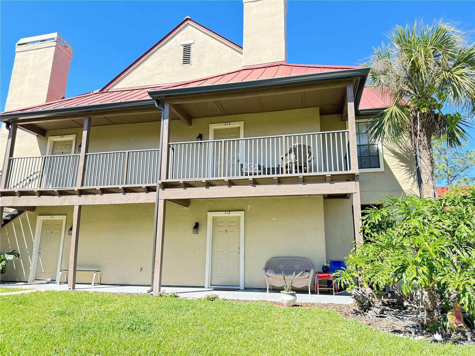 249 AFTON SQ #112