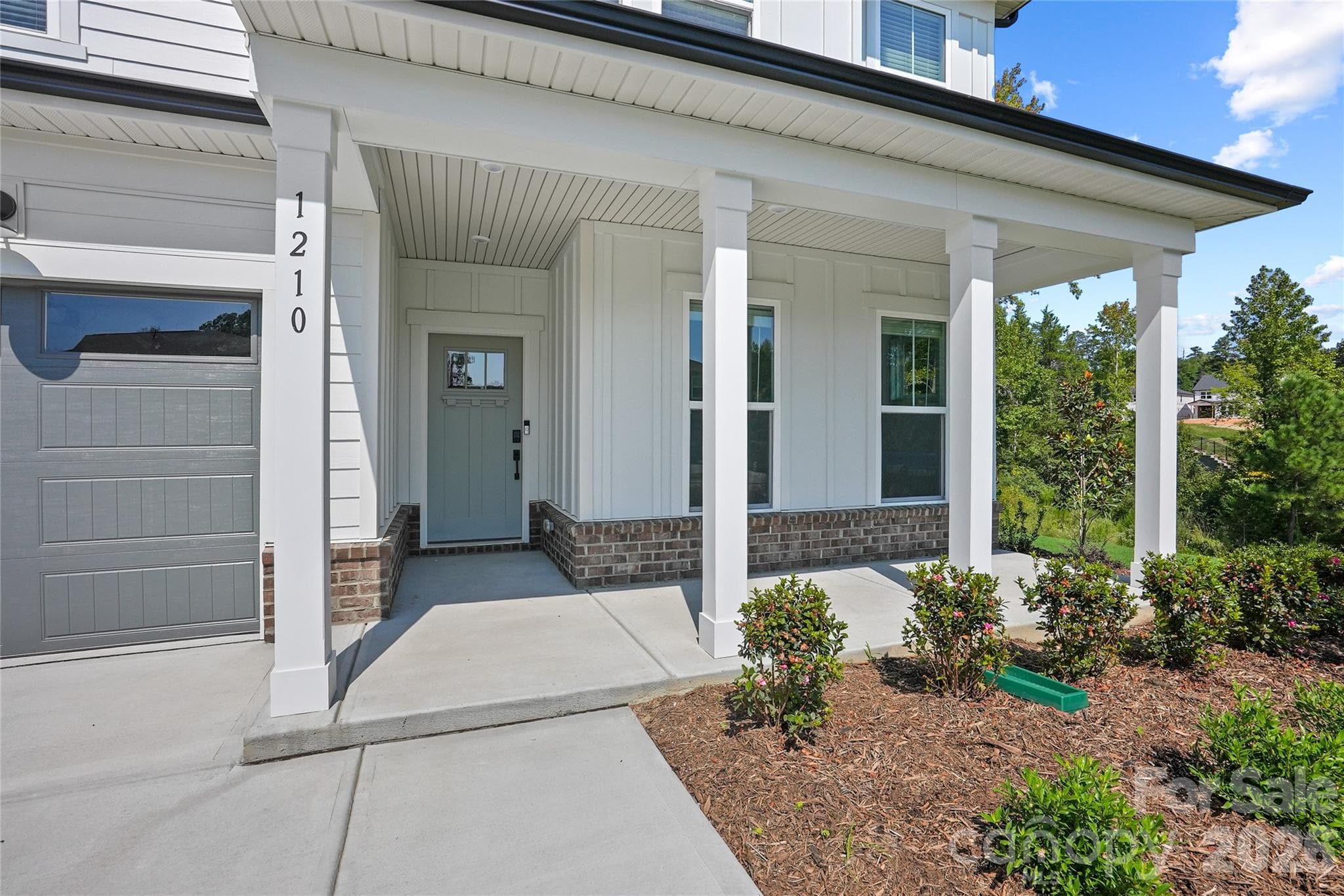 Front porch - Matthews