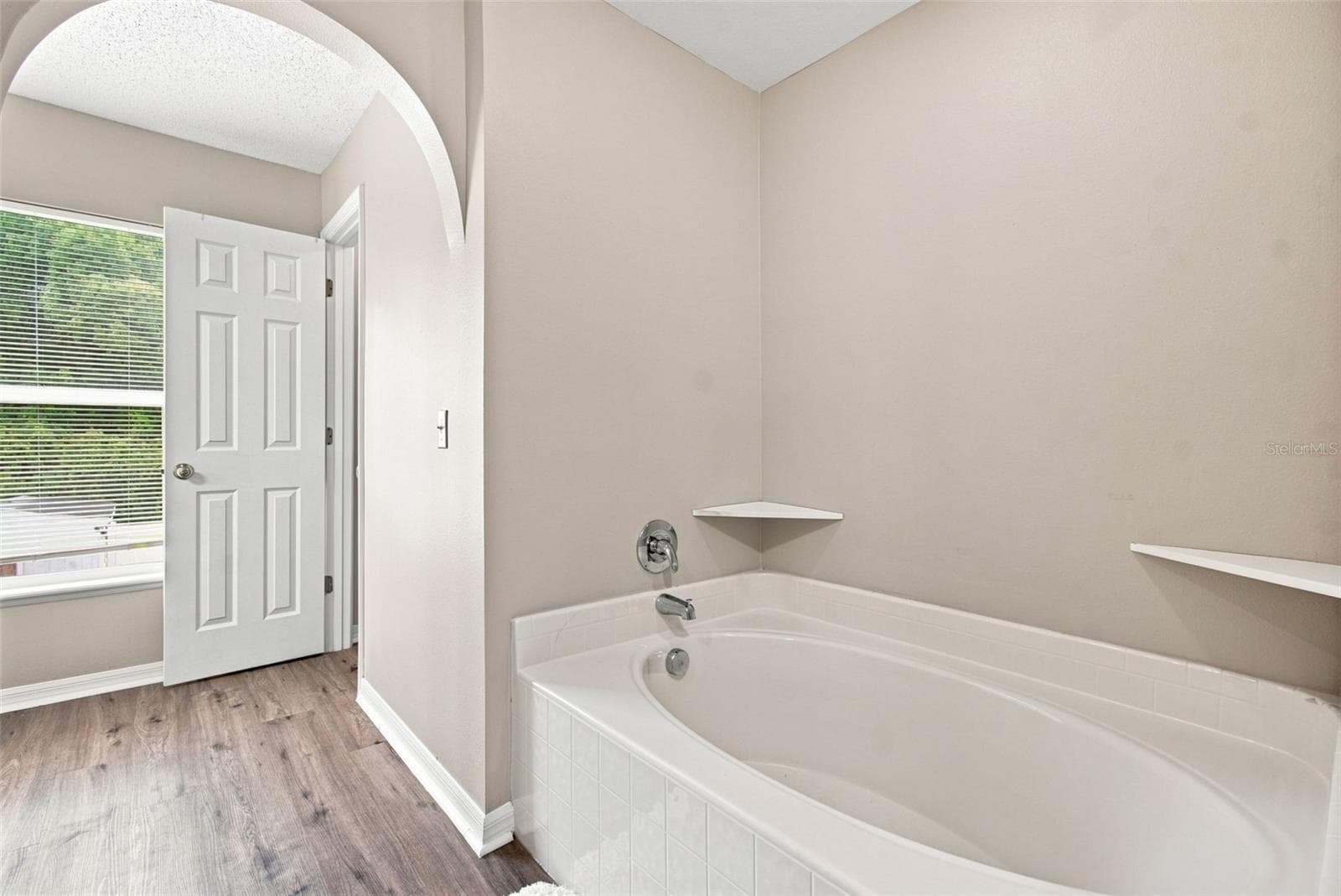 Single Family Residence at 12954 TRIBUTE DR, RIVERVIEW, photo 27 of 50