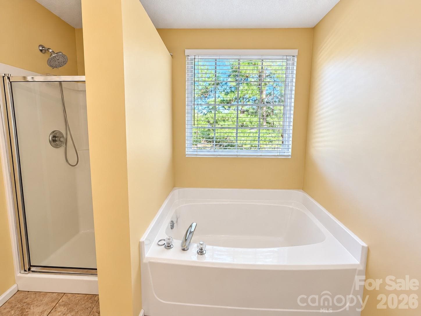 Single Family Residence at 4912 Alenja Lane, Raleigh, photo 22 of 38