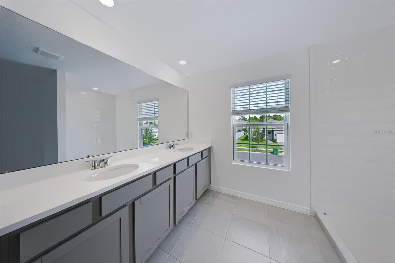 Primary Bathroom - 704 FARFIELDS ST, DELAND