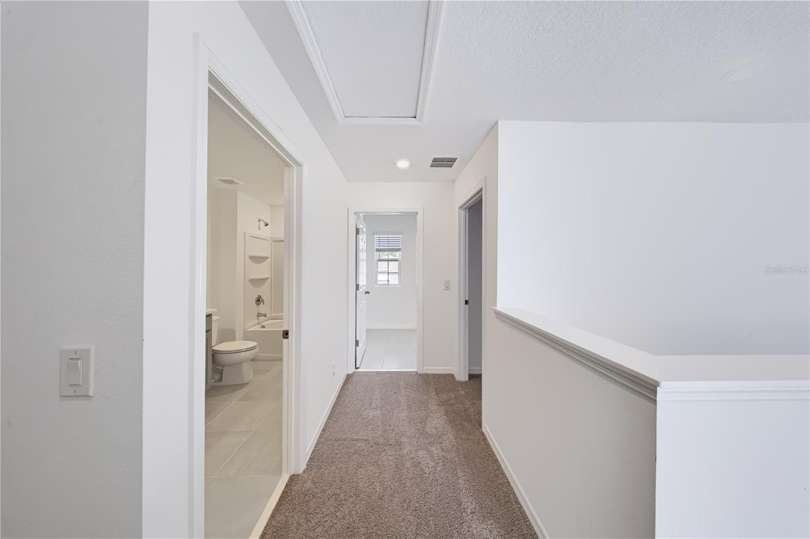Hallway - 704 FARFIELDS ST, DELAND