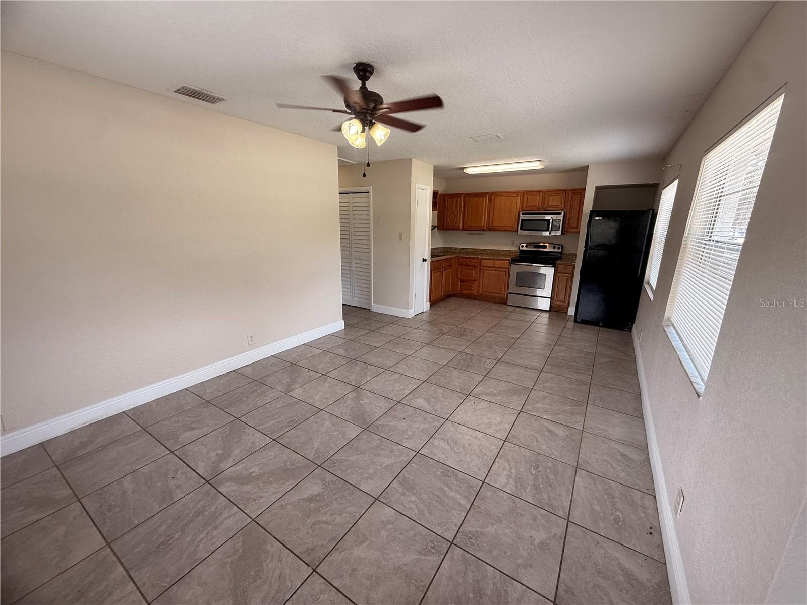 Half Duplex at 10123 N 11TH ST #A, TAMPA, photo 15 of 24