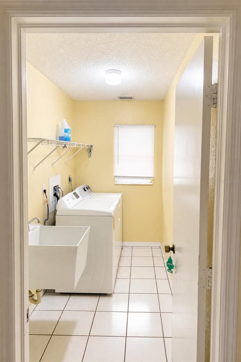 Single Family Residence at 21467 PEACHLAND BLVD, PORT CHARLOTTE, photo 8 of 18
