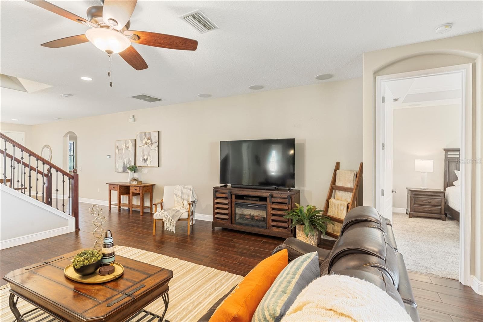 Single Family Residence at 11020 BRAHMAN RANCH CIR, RIVERVIEW, photo 12 of 43