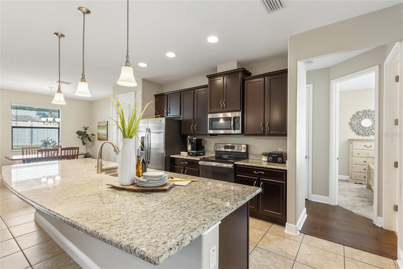 Single Family Residence at 11020 BRAHMAN RANCH CIR, RIVERVIEW, photo 14 of 43
