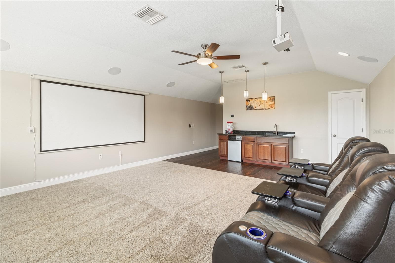 Single Family Residence at 11020 BRAHMAN RANCH CIR, RIVERVIEW, photo 34 of 43