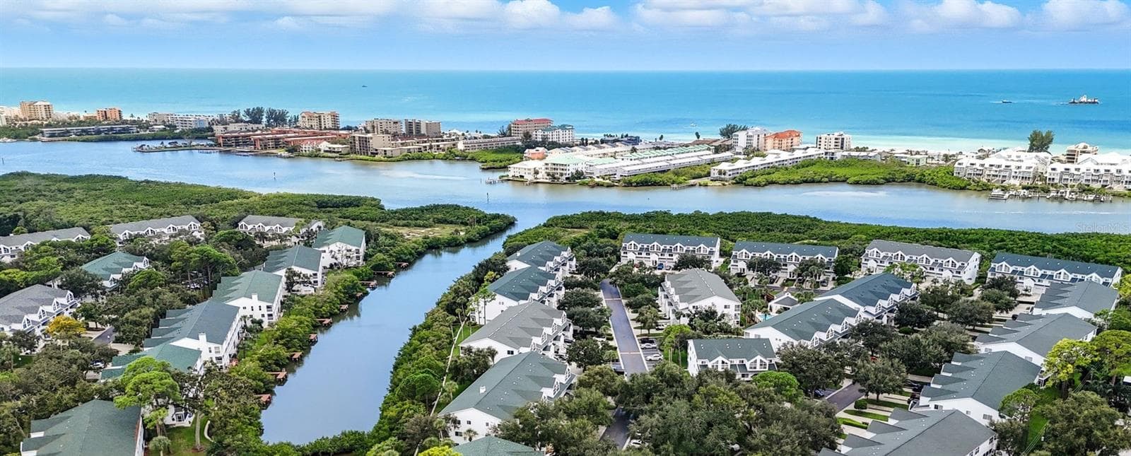 Waterfront community with Intracoastal and Gulf life - 14879 SEMINOLE TRL, SEMINOLE