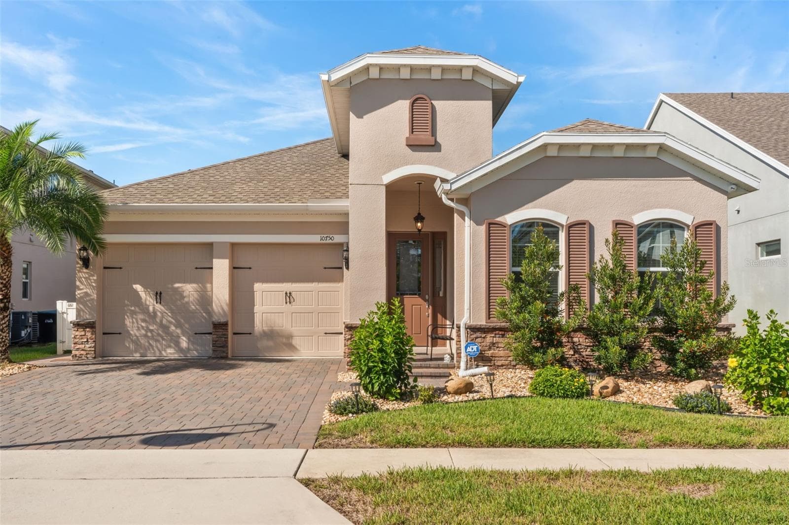 Single Family Residence at 10750 PETRILLO WAY, WINTER GARDEN, photo 2 of 43