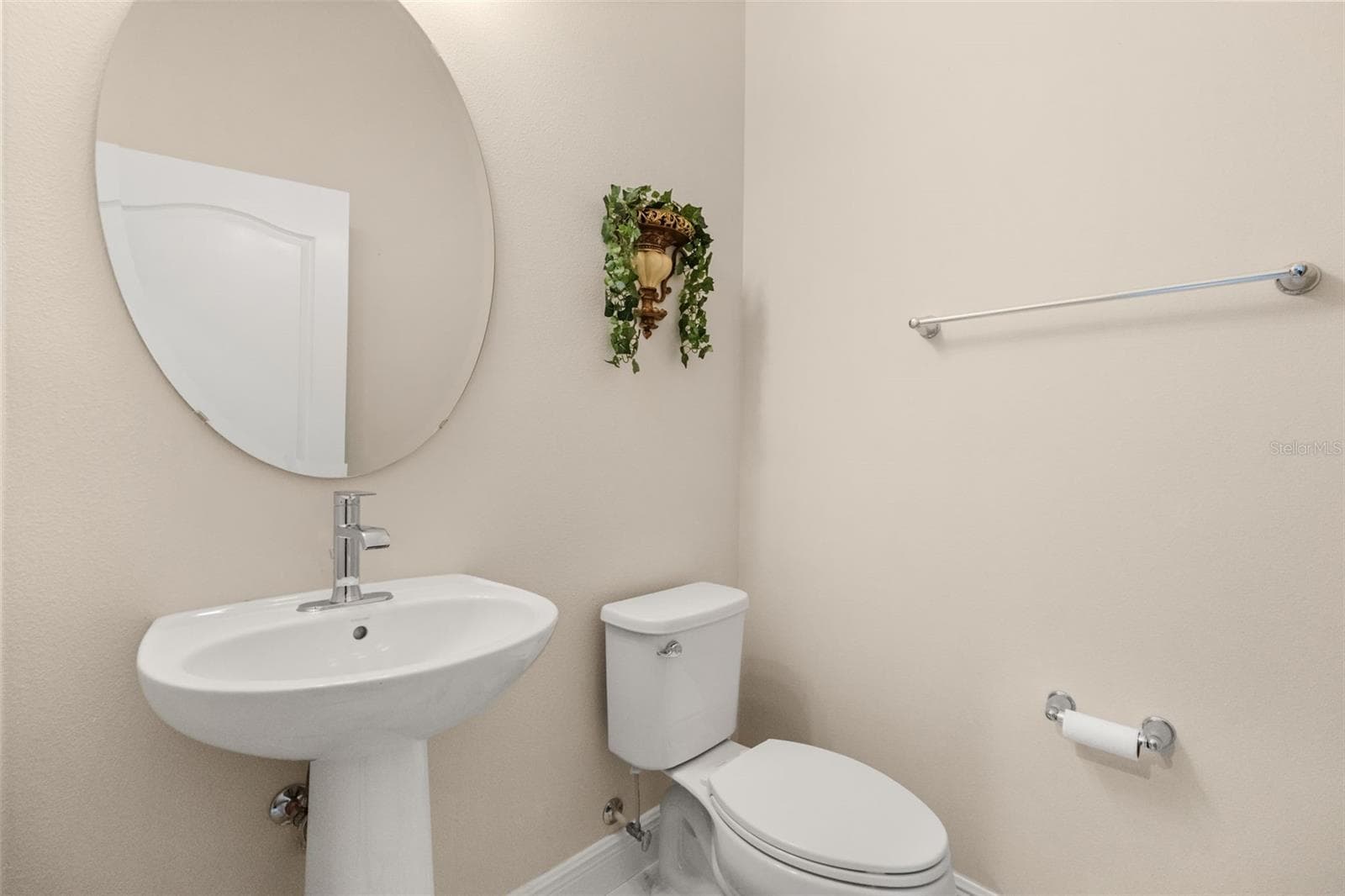 Half Bathroom - 10750 PETRILLO WAY, WINTER GARDEN