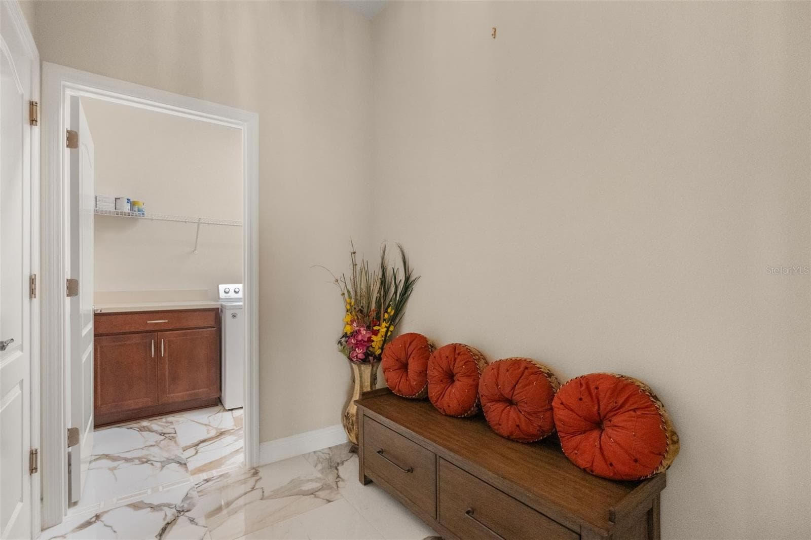 Hallway to laundry and garage - 10750 PETRILLO WAY, WINTER GARDEN