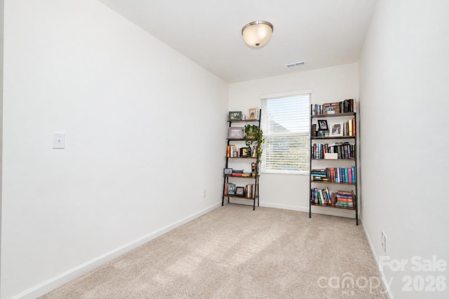 Versatile loft area perfect for an office, media room, den, play room, etc. - 106 Stonewater Drive, Stanfield