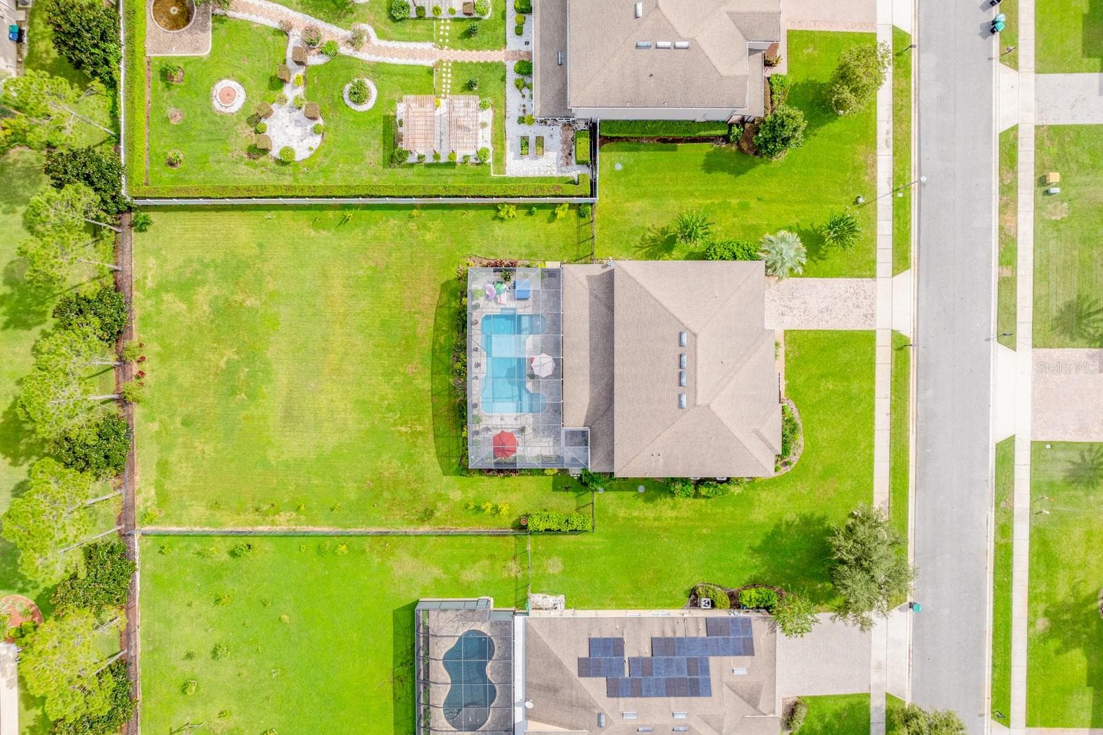 Over half an acre (.53) in a great East Orlando location! - 3135 AMALFI DR, ORLANDO
